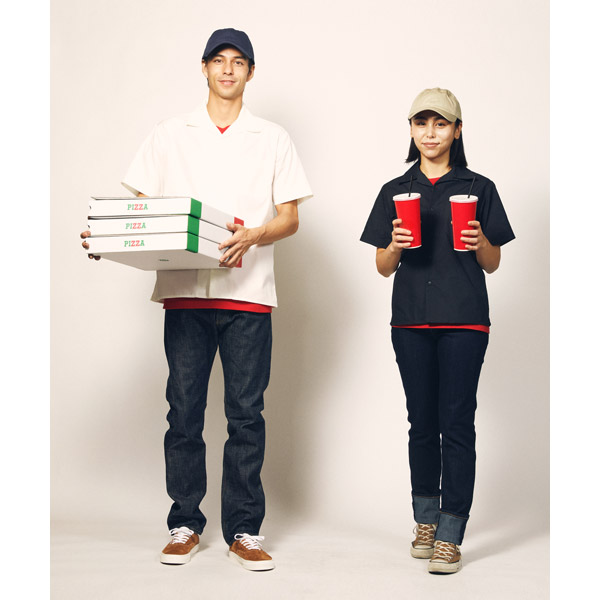  着用イメージ 男性モデル身長182cm/L 003オフホワイト、女性モデル身長160cm/XS 002ブラック