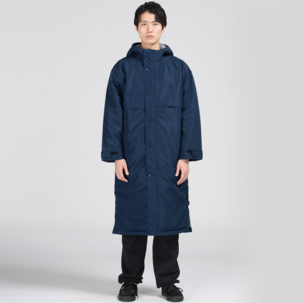 着用イメージ　モデル身長184cm　ネイビー　Lサイズ着用