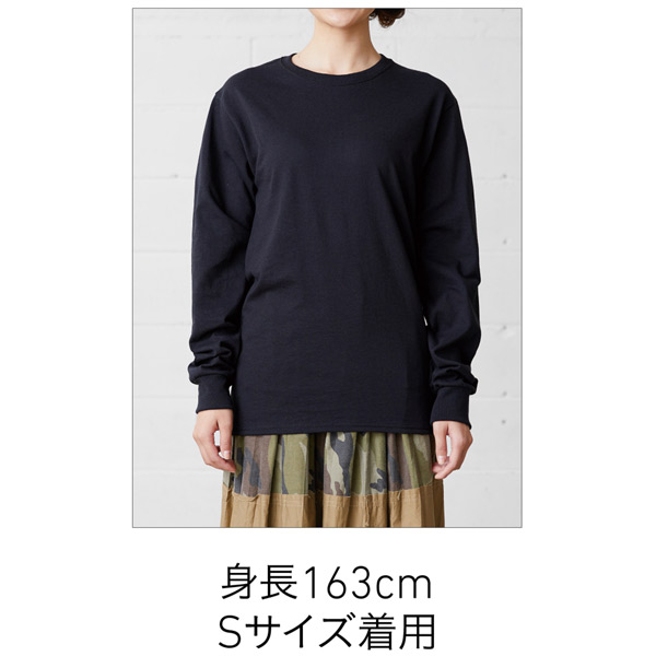 着用イメージ　身長163cm/Sサイズ　カラー:ブラック
