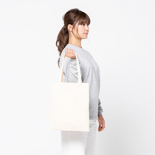 商品イメージ モデル身長161cm　Mサイズ使用