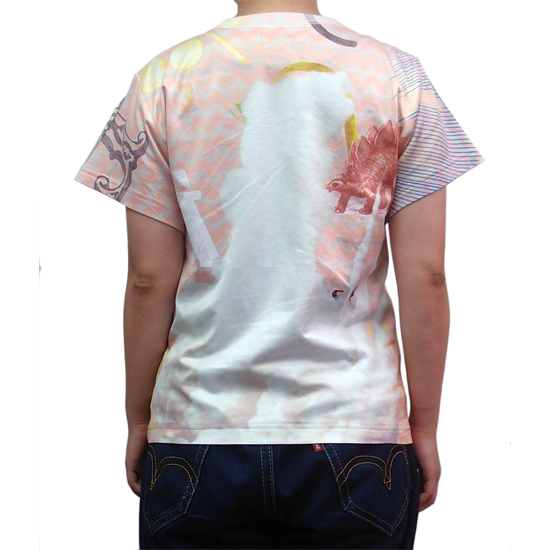 モデル着用イメージ　BACK